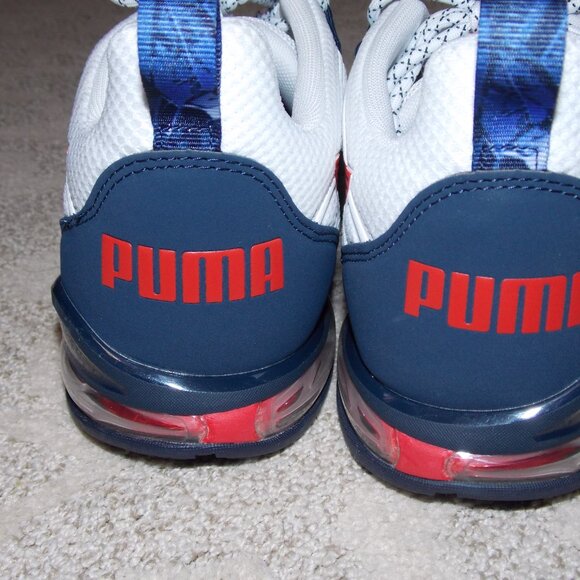 Puma Voltaic Evo Retrofuture Core Running Shoes Sz 8 - Picture 3 of 11